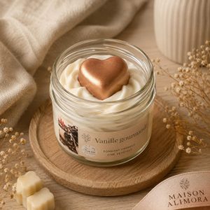 Maison Alimora, fondant crémeux, nuage de cire blanche, coeur marron
